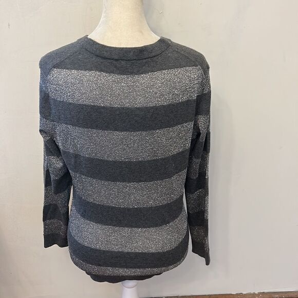 Ann Taylor Silver sparkle long sleeve cardigan Size M EUC - Picture 6 of 7